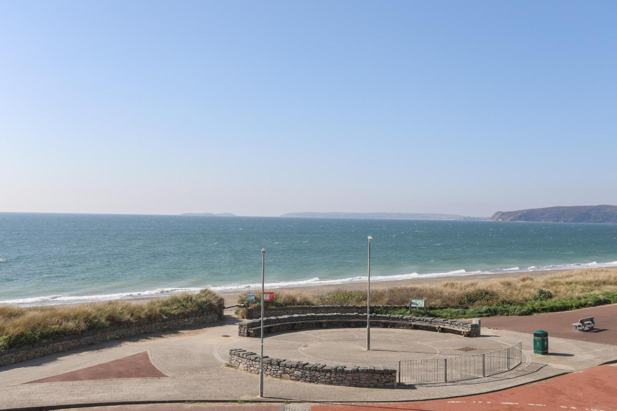 3 Marina View Villa Pwllheli Exterior photo