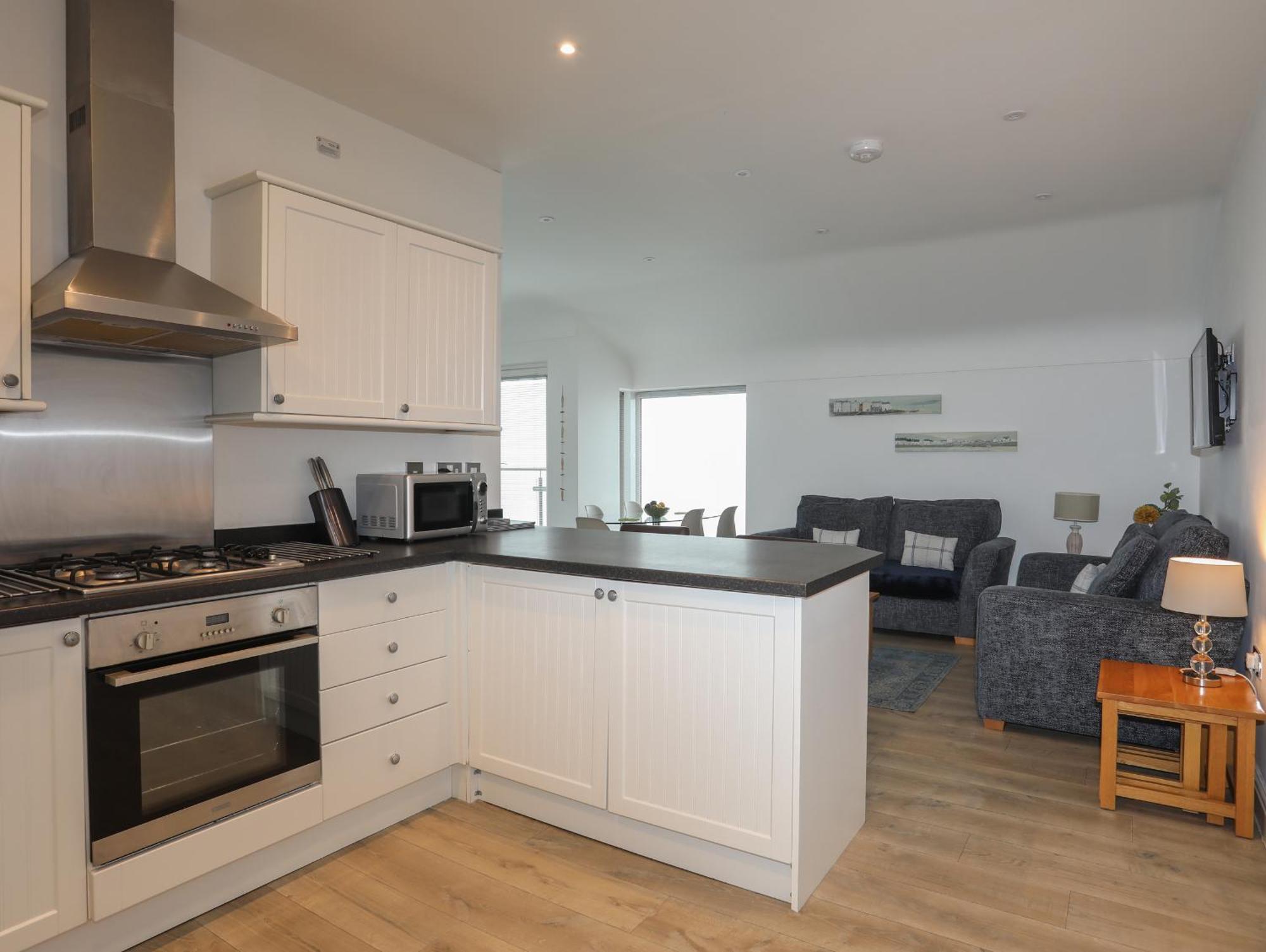 3 Marina View Villa Pwllheli Exterior photo